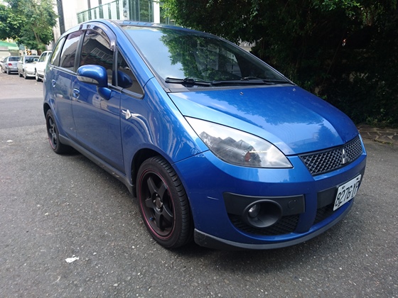 MITSUBISHI Colt Plus